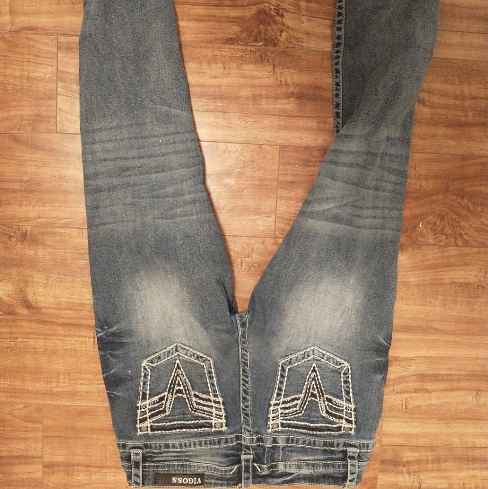 Vigoss Capris Size 4